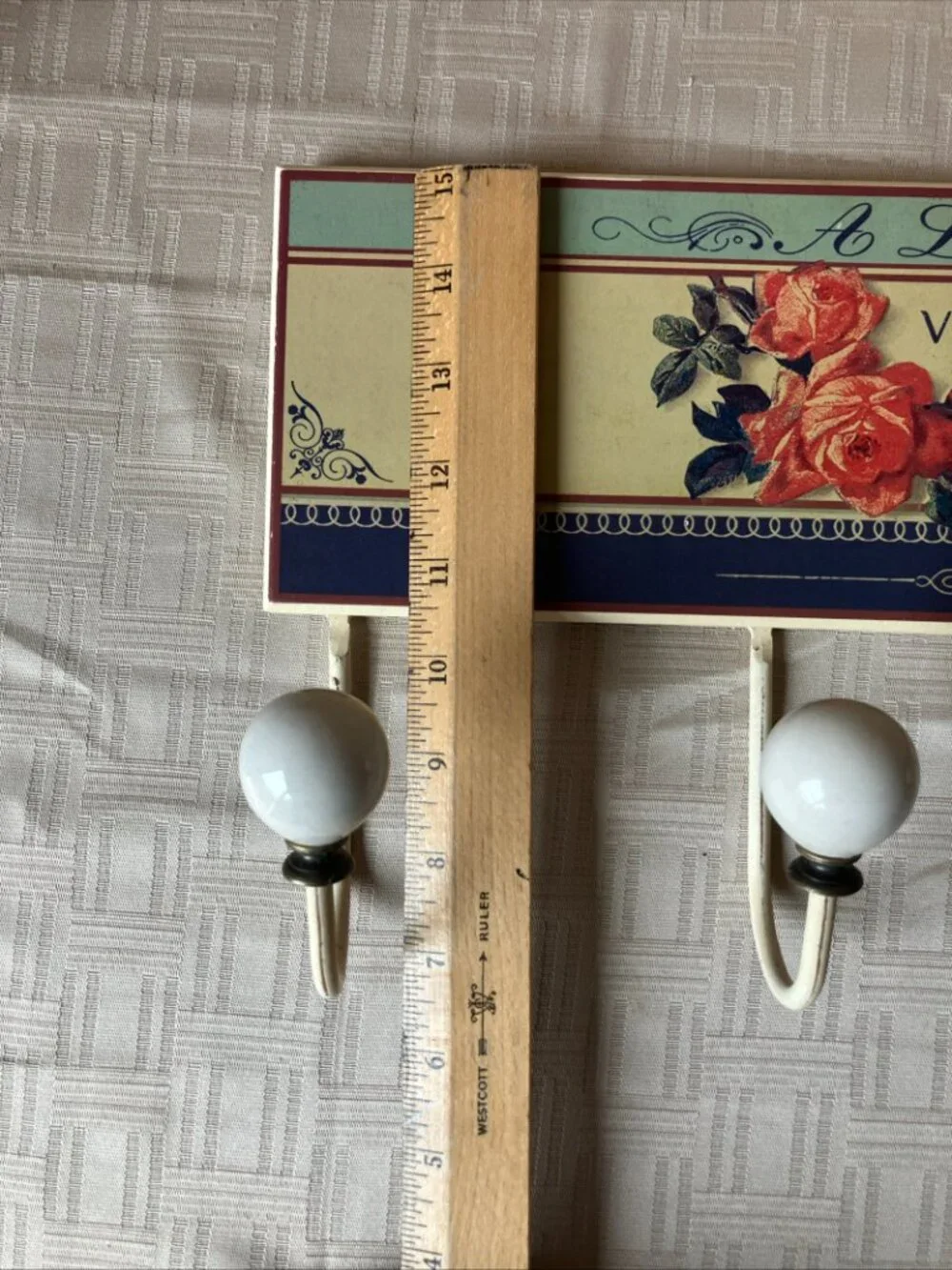 Shabby Chic Floral Rose 4-Hook Wall Rack / French Provincial